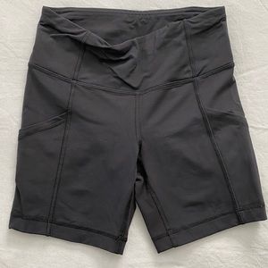 Lululemon bike shorts